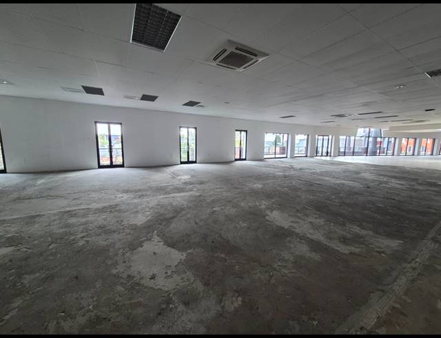 1,297M² RETAIL TO LET IN RIVONIA